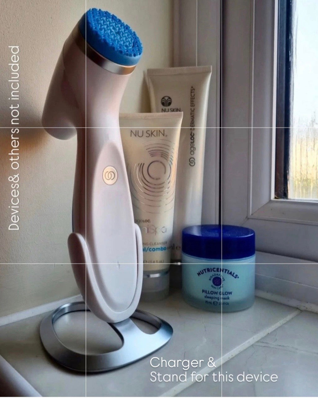 Bundle: AgeLoc Lumispa iO charger + Stand